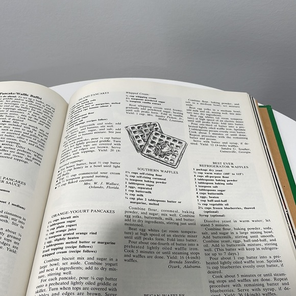 Hardcover Cookbook Southern Living 1987 Annual Recipes - Picture 11 of 12